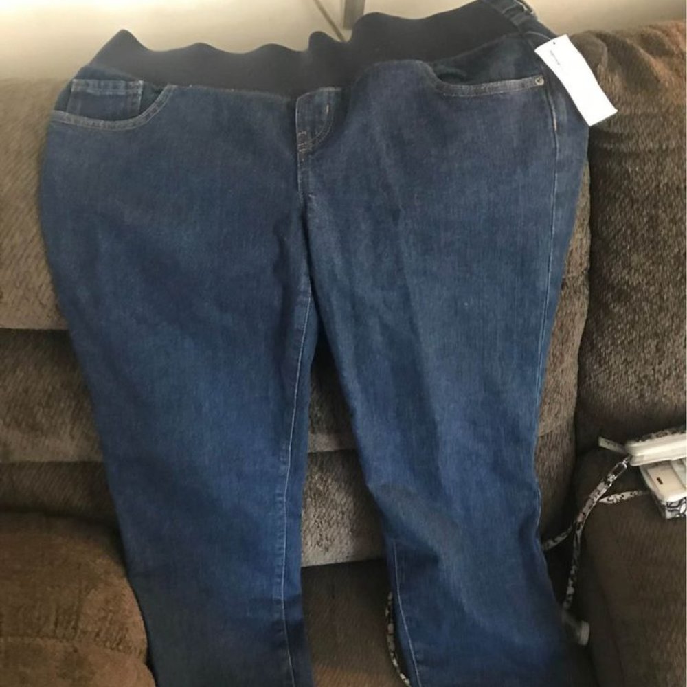 Old navy maternity pants